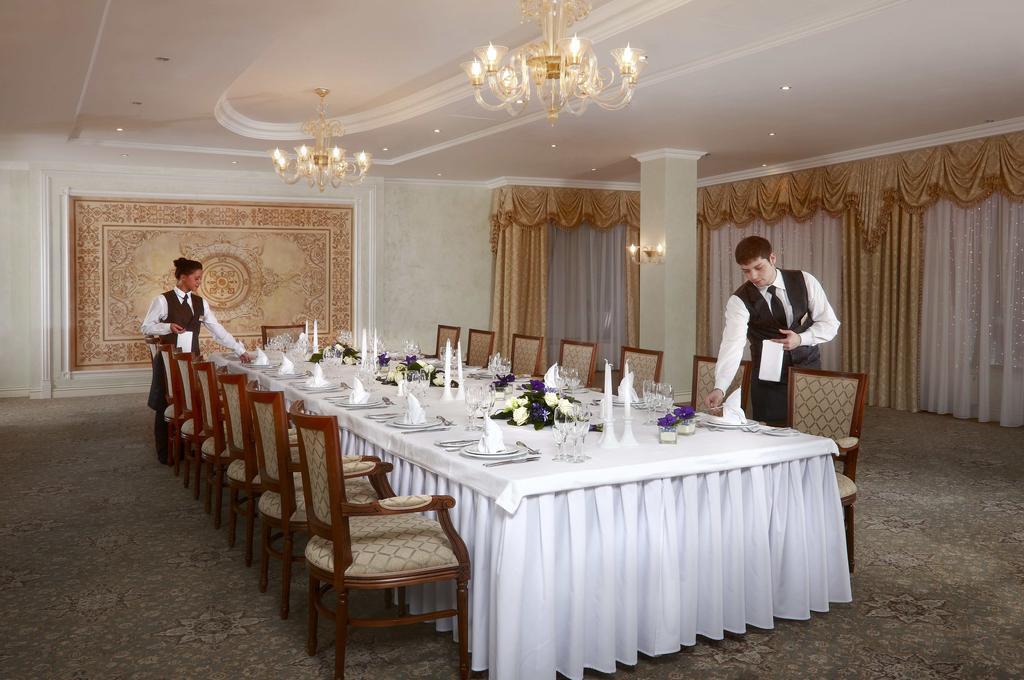 Milan Hotel Moscow Restaurant photo